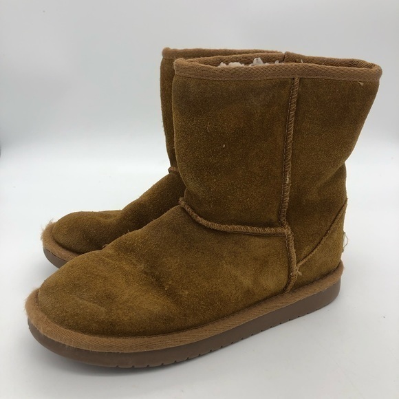 UGG Women’s Chestnut Brown Suede Shearling Lined Classic Short II Boots Size 5.5 - Picture 4 of 13